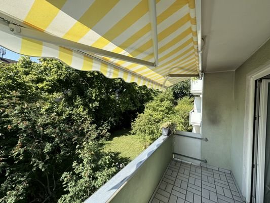 Balkon_Wohnzimmer1.jpg