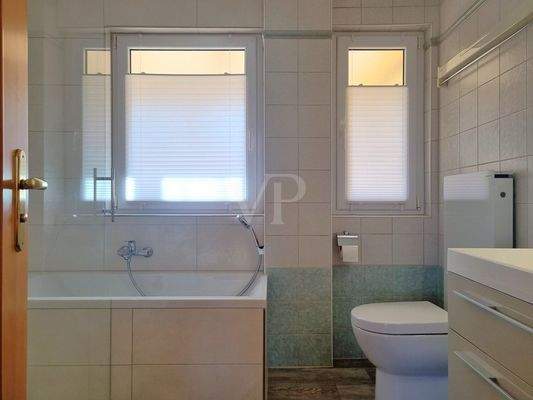 Modernisiertes Bad im OG