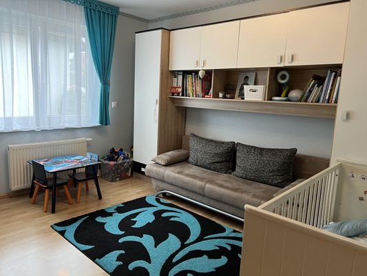 Kinderzimmer 2 EG