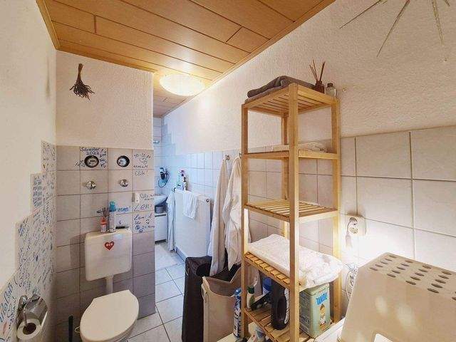 Attraktive 2-Zimmer-Wohnung mit Balkon und Tageslichtbad mit Badewanne - Foto 5