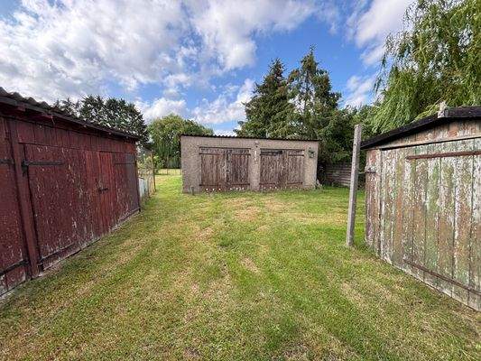 Grundstück Nebengebäude