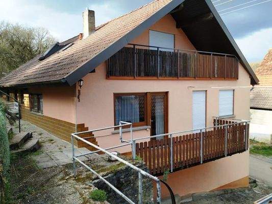 Viel Platz zum Sitzen im Freien