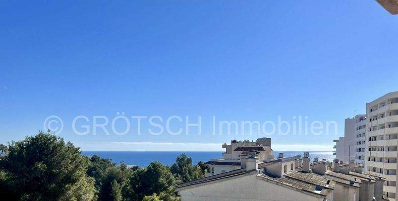 Blick vom 1. Balkon am Nachmittag