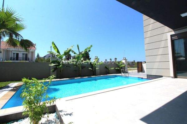 Contemporary Villas Close to the Sea and Golf Clubs in Belek
