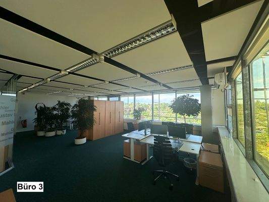 Büro  3 (Schreibtischplätze)