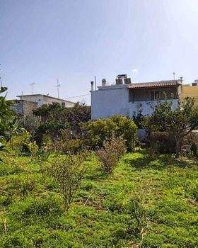 Kreta, Chani Alexandrou: Gebäude mit Wohnung und Lager zum Verkauf