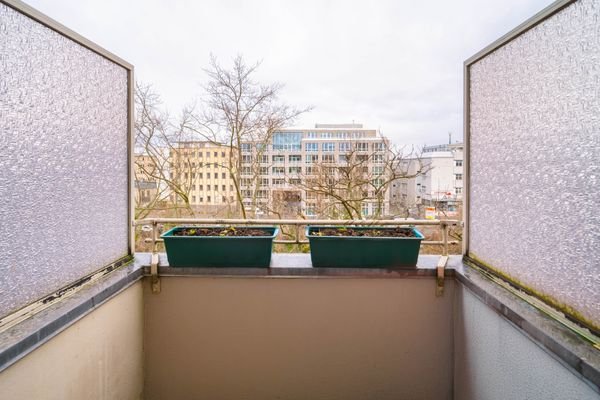 Der Balkon mit Blick auf de Spree
