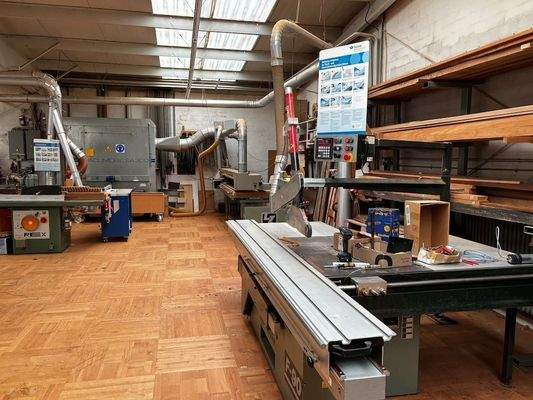 Werkstattbereich links