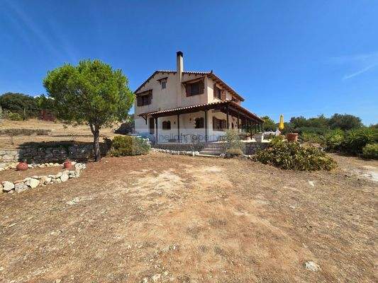 f46677a18df1464fb9f22909dc2af1cc-original