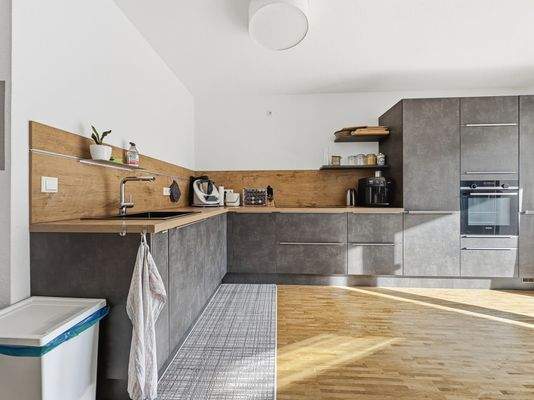Hochwertige Einbauküche