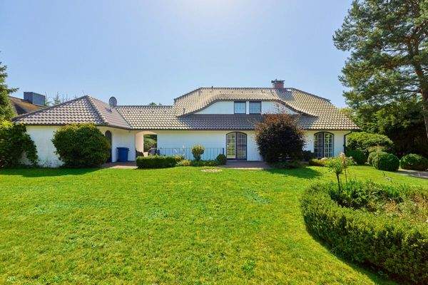 Hinteres Grundstück