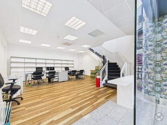 CAM05560G0-PR0015-STILL004