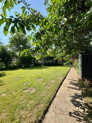 man hört hier nichts, als Vogelzwitschern