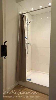 Lehnschulzenhaus EG, Dusche.jpg