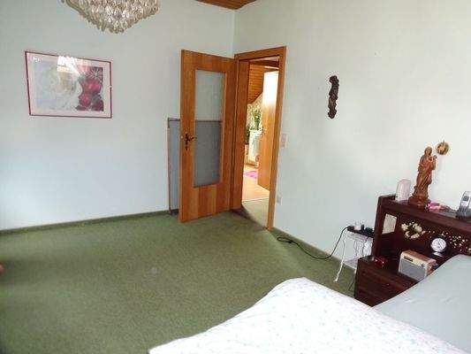 Schlafzimmer..jpg
