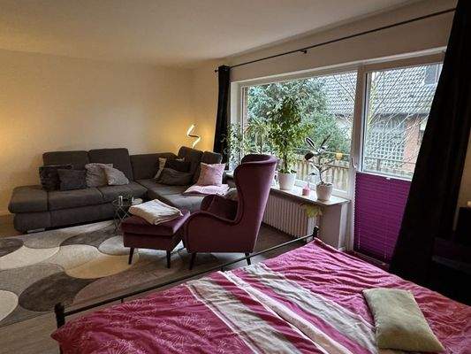 Wohn- und Schlafzimmer (3).JPG