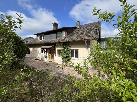 Hauseingang - Gartenansicht