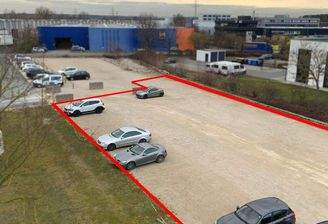 Parkfläche AP2 mit Markierung.jpg