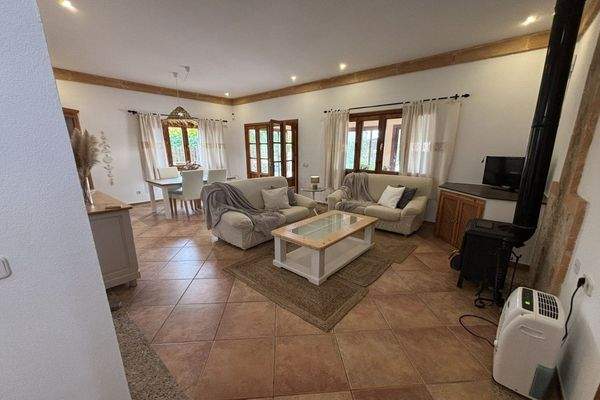 Großzügiger Wohn- und Essbereich