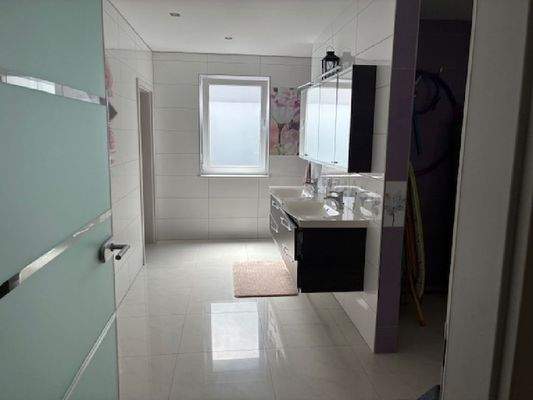 das Badezimmer en Suite