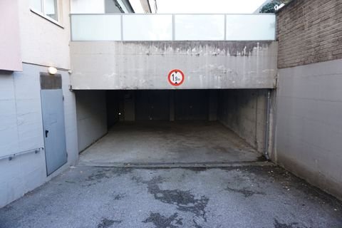 Innsbruck Garage, Innsbruck Stellplatz