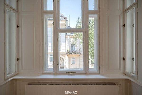 Blick Obergeschoss strassenseitig