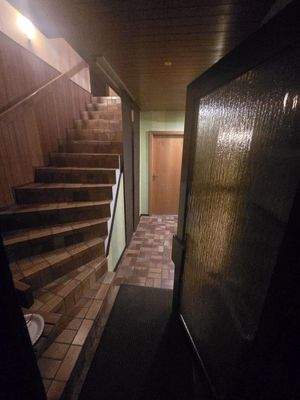 Jagdhausweg 12-EG, Treppe 1.OG