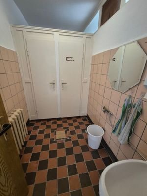 Damen WC
