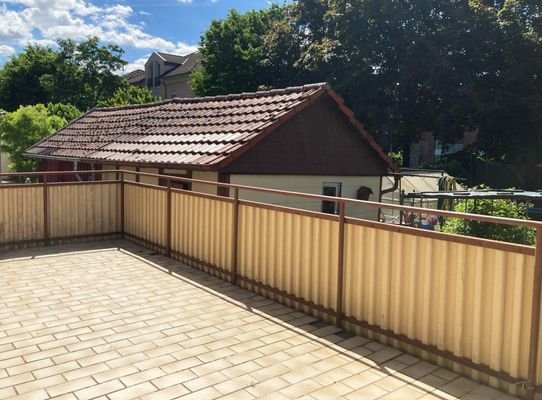 Südterrasse_Ostsicht.jpg