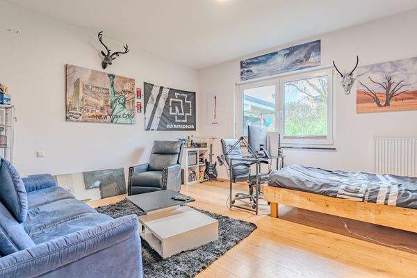 Gäste-/Schlafzimmer - EG