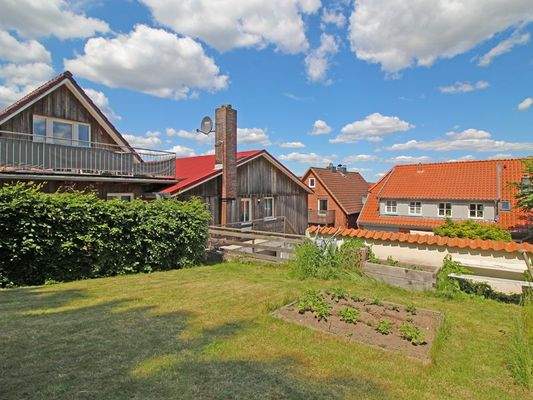 zugehöriges Grundstück