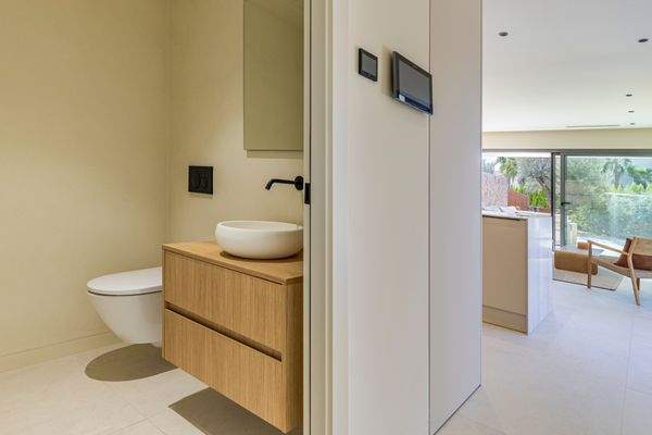 Las_Colinas_Lima_Real_Estate_Baño _Arriba