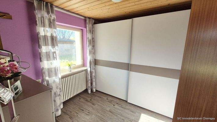 Zimmer im Untergeschoss