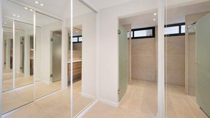 Puerto Portals Mallorca Apartment zum Verkauf Ankleideraum BHHS-BAL-0614