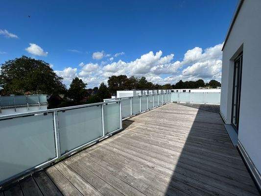 Großzügige Dachterrasse