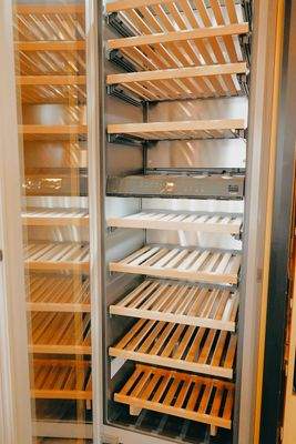 Weinkühlschrank_Penthouse_Weidenstraße 14.jpeg