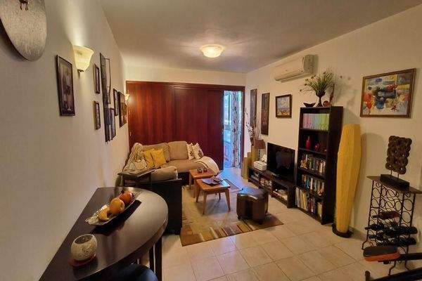 Kreta, Pirgos Psilonerou: Schönes Haus in toller Anlage in Strandlage zu verkaufen