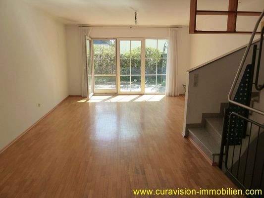 Wohnzimmer 2. Ansicht.JPG