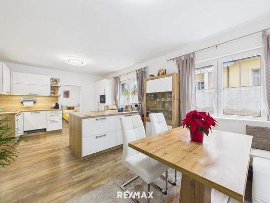 Zweifamilienhaus in Illmitz Wohn-Essplatz EG