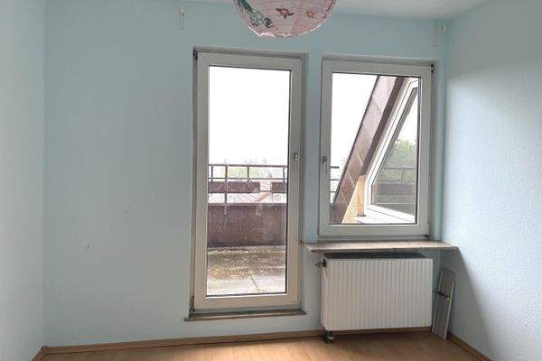 Zimmer mit Zugang zur Dachterrasse