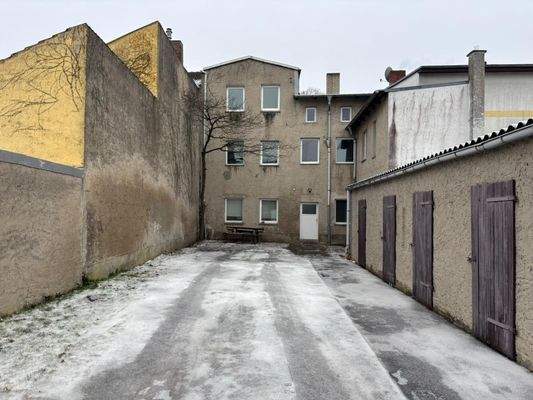 Außenansicht Mehrfamilienhaus