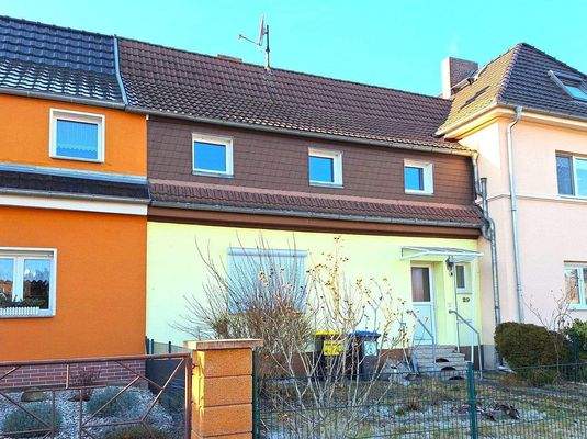 27 Straßenansicht.jpg