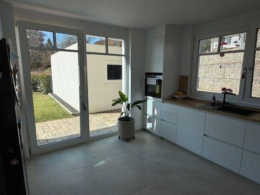 Hochwertige Einbauküche