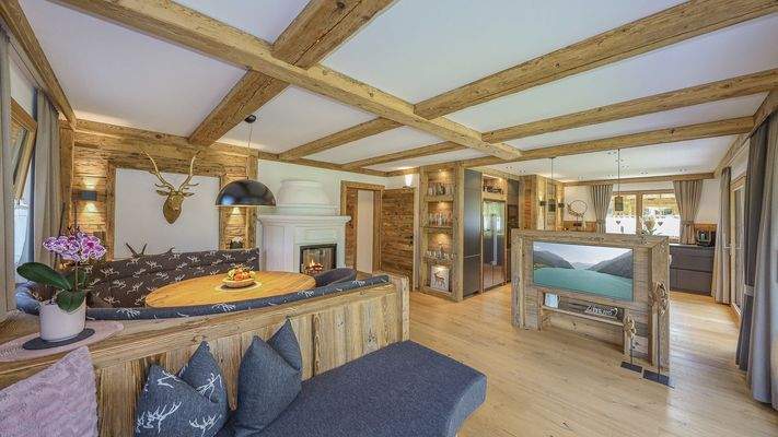 KITZIMMO-Zwei Luxuschalets mit Panoramablick in Top-Ruhelage kaufen - Immobilien Steinberg Tirol.