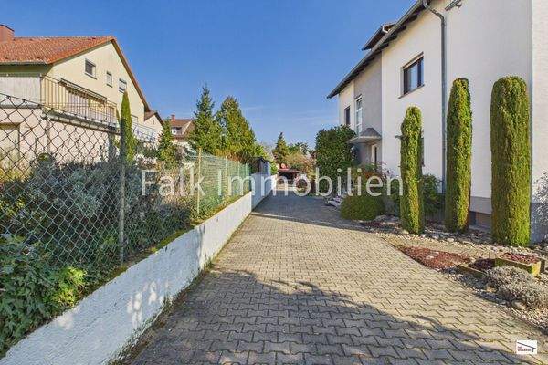 Zufahrtsweg zum Haus 