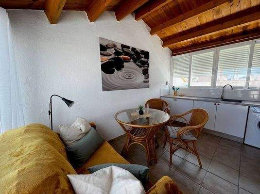 Wohnen, Essen und Küche im OG