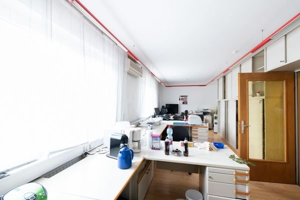 Löwen_Immobilientreuhand_Gewerbeliegenschaft_Grund