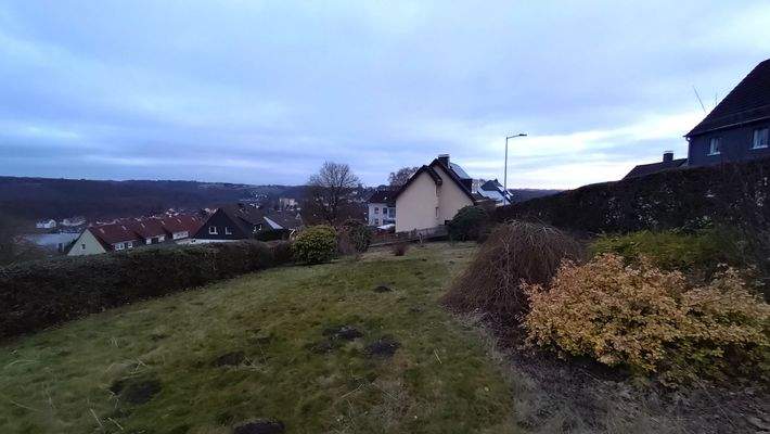 Grundstück mit Fernsicht