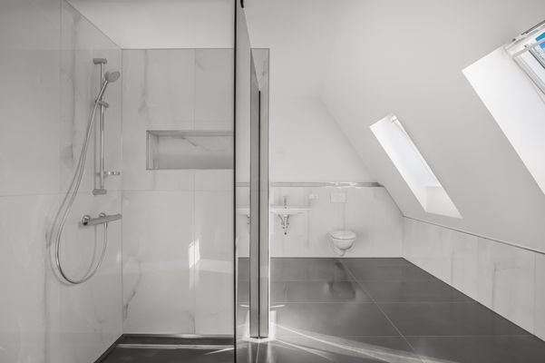 Ansicht_Dusche_Dachgeschoss