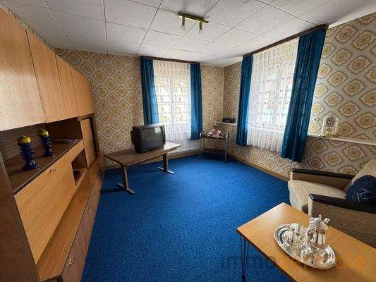 3BE42F00-1A66-4C00-B366-29F4CB797BE3_1_102_o